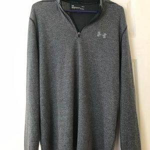 Men’s zip up gym shirt